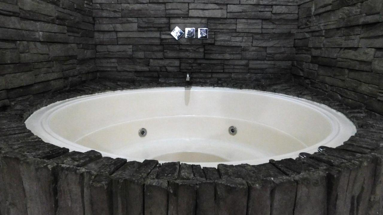 Hotel Kong Medellín Kültér fotó