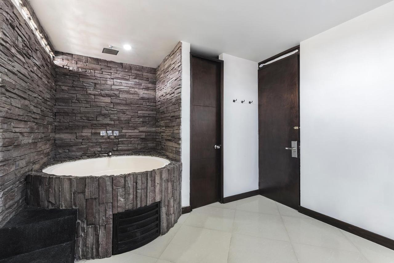 Hotel Kong Medellín Kültér fotó
