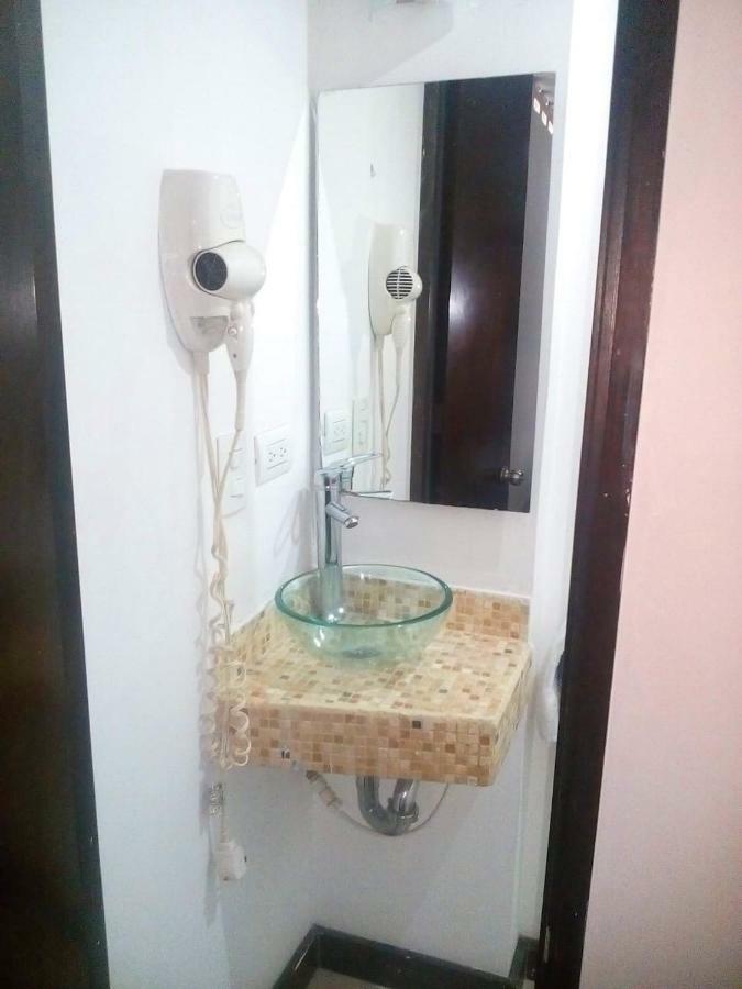 Hotel Kong Medellín Kültér fotó